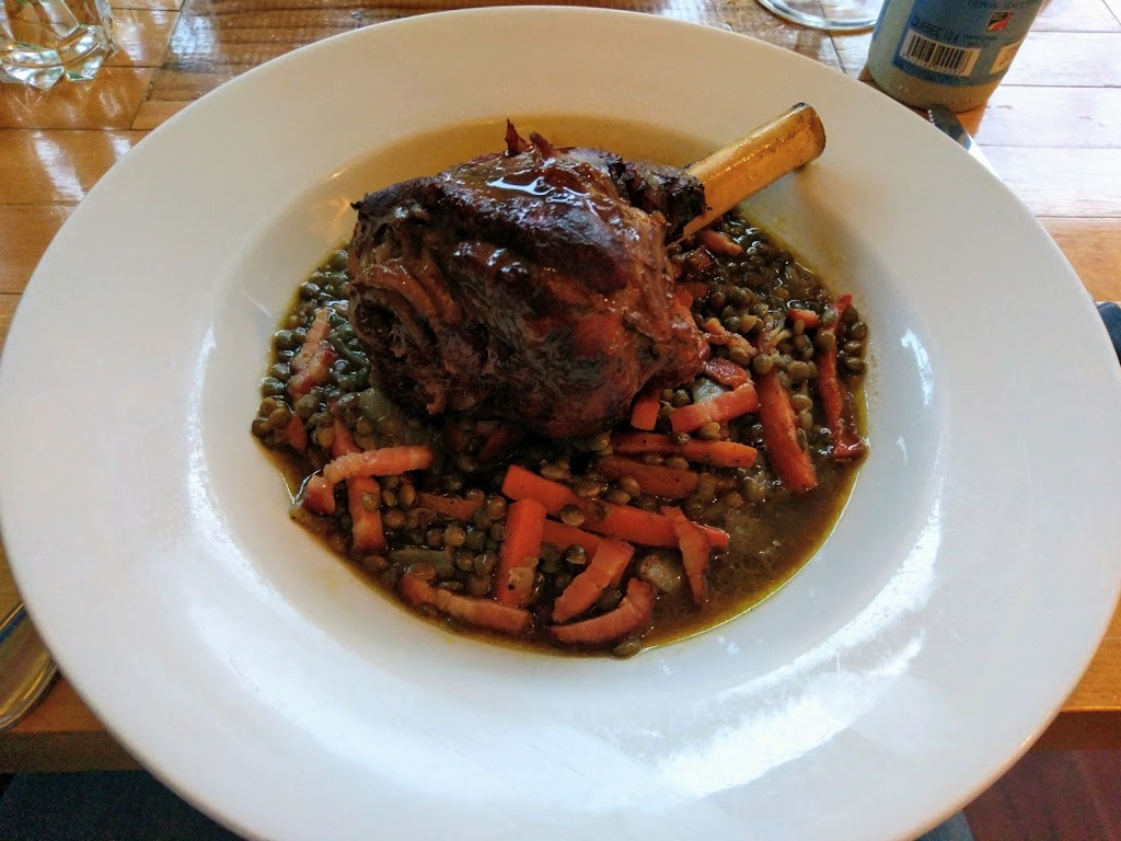 Le Jurançon | 1028 Rue Saint-Zotique E, Montréal, QC H2S 1N2, Canada | Phone: (514) 274-0139