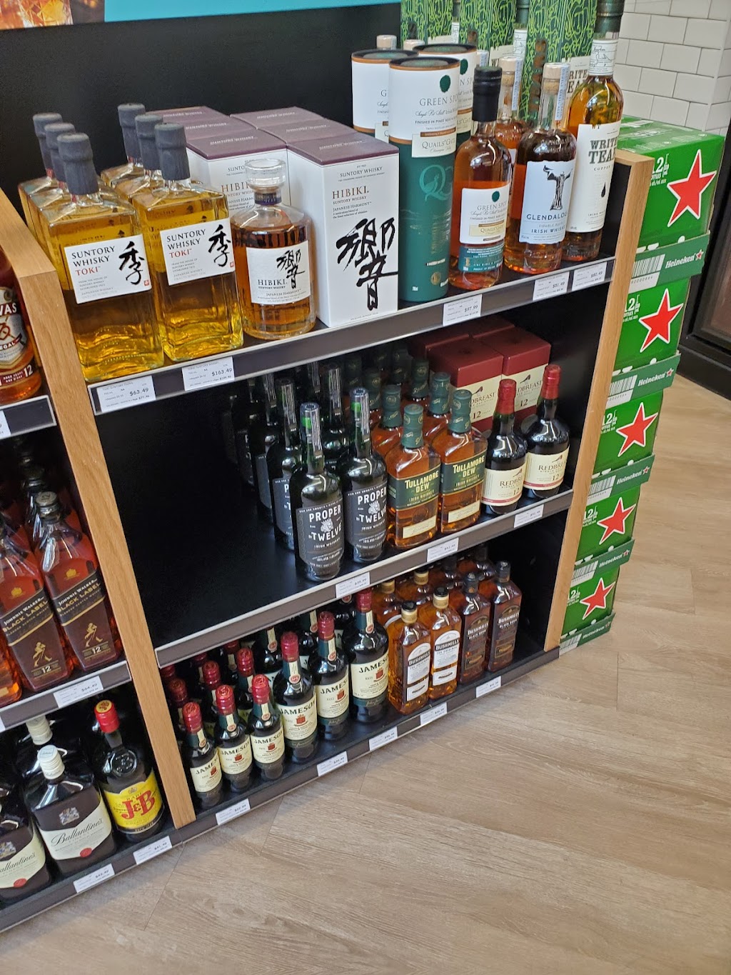 Cascadia Liquor | 2943 10th Ave #2, Port Alberni, BC V9Y 2N5, Canada | Phone: (778) 421-2233