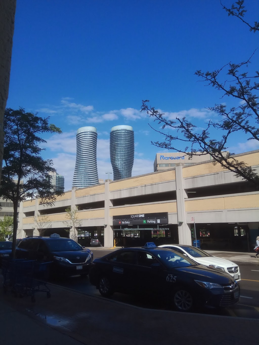 Mississauga Towers | 2440 Hurontario St, Mississauga, ON L5B 1N2, Canada | Phone: (905) 279-3764