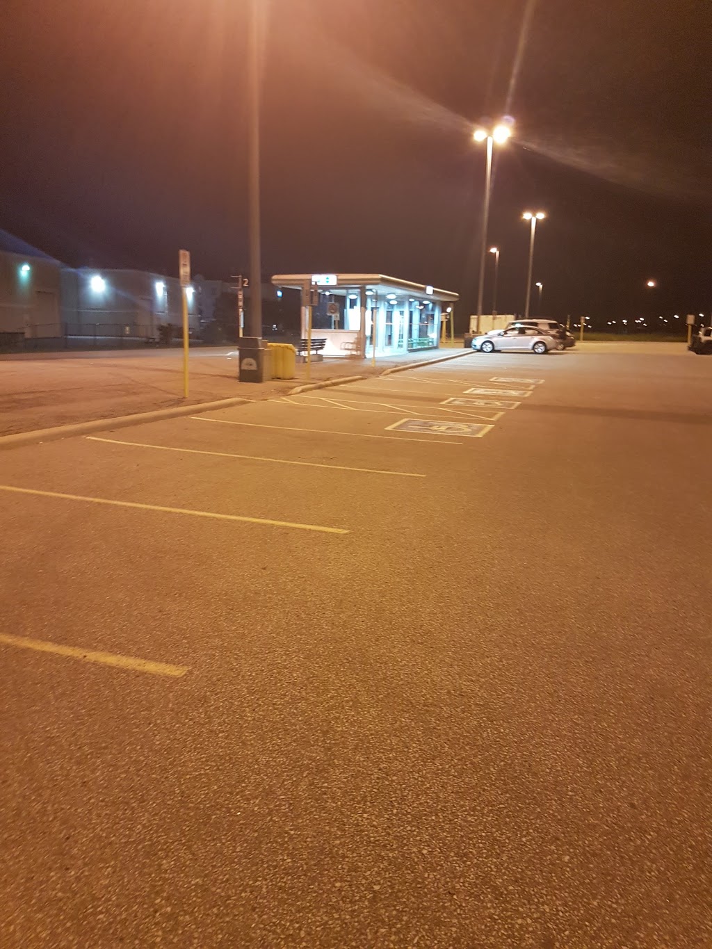 Hurontario / Hwy 407 Park & Ride | Hurontario St, Mississauga, ON L5S 1Y1, Canada