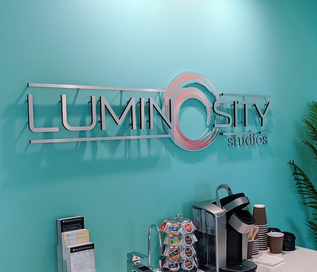 Luminosity Studios | 848 Gordon St Suite 103, Guelph, ON N1G 1Y7, Canada | Phone: (519) 265-6300