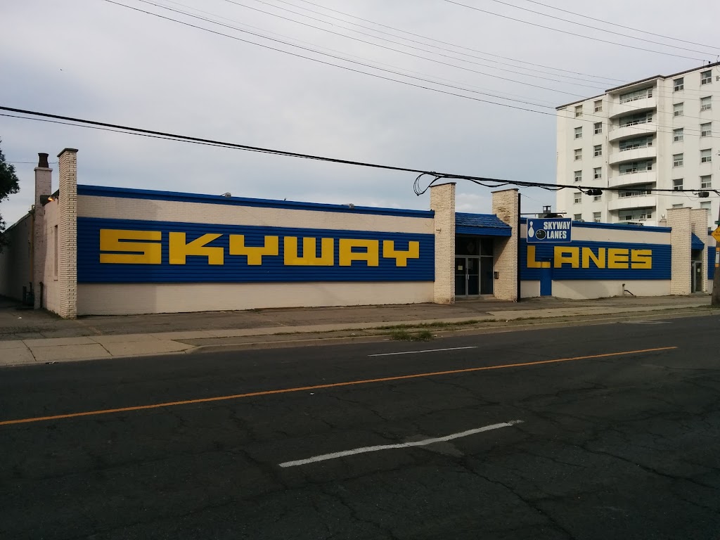 Skyway Bowl | 235 Melvin Ave, Hamilton, ON L8H 2J9, Canada | Phone: (289) 389-3321