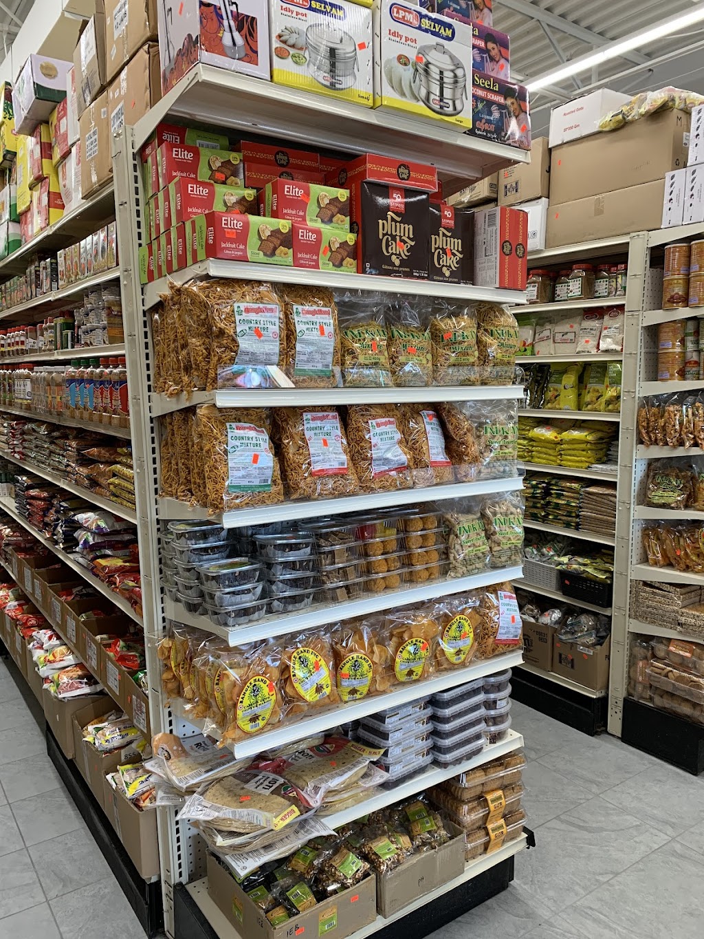 SPICE WORLD SUPERMARKET | 62-A Stonehaven Dr, Kanata, ON K2M 2Y2, Canada | Phone: (613) 672-2828