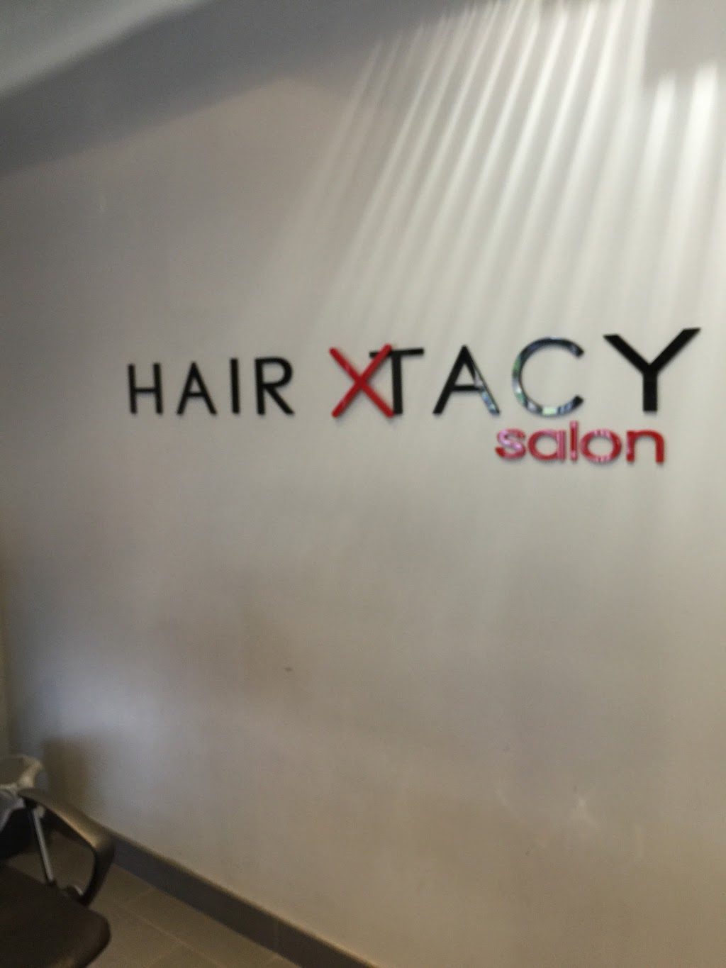 Hair Xtacy Salon - Premium | 1940 Ironstone Dr, Burlington, ON L7L 0E4, Canada | Phone: (905) 332-3415