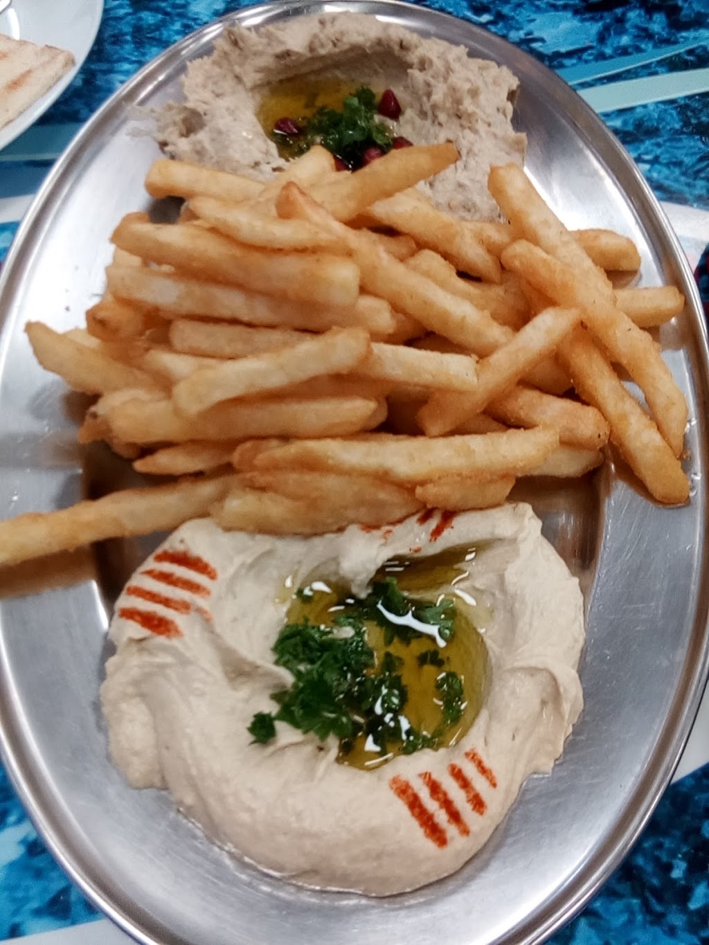 Ghadir Fish Restaurant | 1840 Lawrence Ave E, Scarborough, ON M1R 2Y4, Canada | Phone: (416) 750-7400