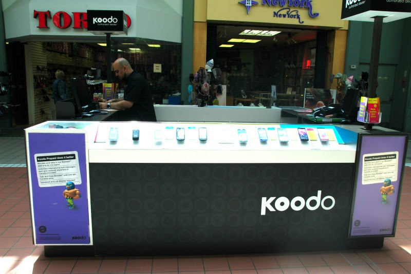 TELUS | Koodo | Town Centre, 31 Tapscott Rd, Scarborough, ON M1B 4Y7, Canada | Phone: (647) 765-1191