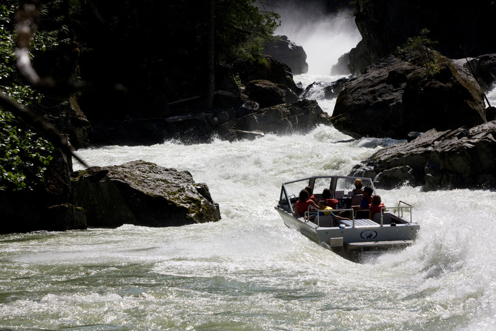 Whistler Jet Boating | 1730 Airport Rd, Pemberton, BC V0N 2L3, Canada | Phone: (604) 905-9455