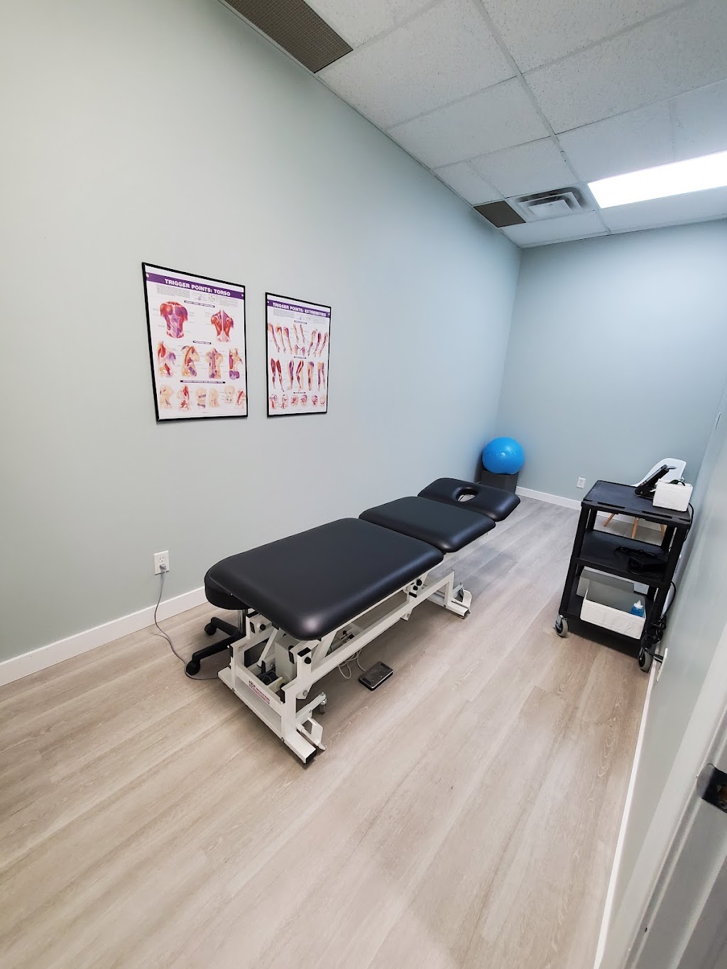 Encompass Sports Therapy SE- Physiotherapy, Shockwave Therapy | 90 Cranleigh Dr SE #13, Calgary, AB T3M 1J7, Canada | Phone: (403) 257-6992