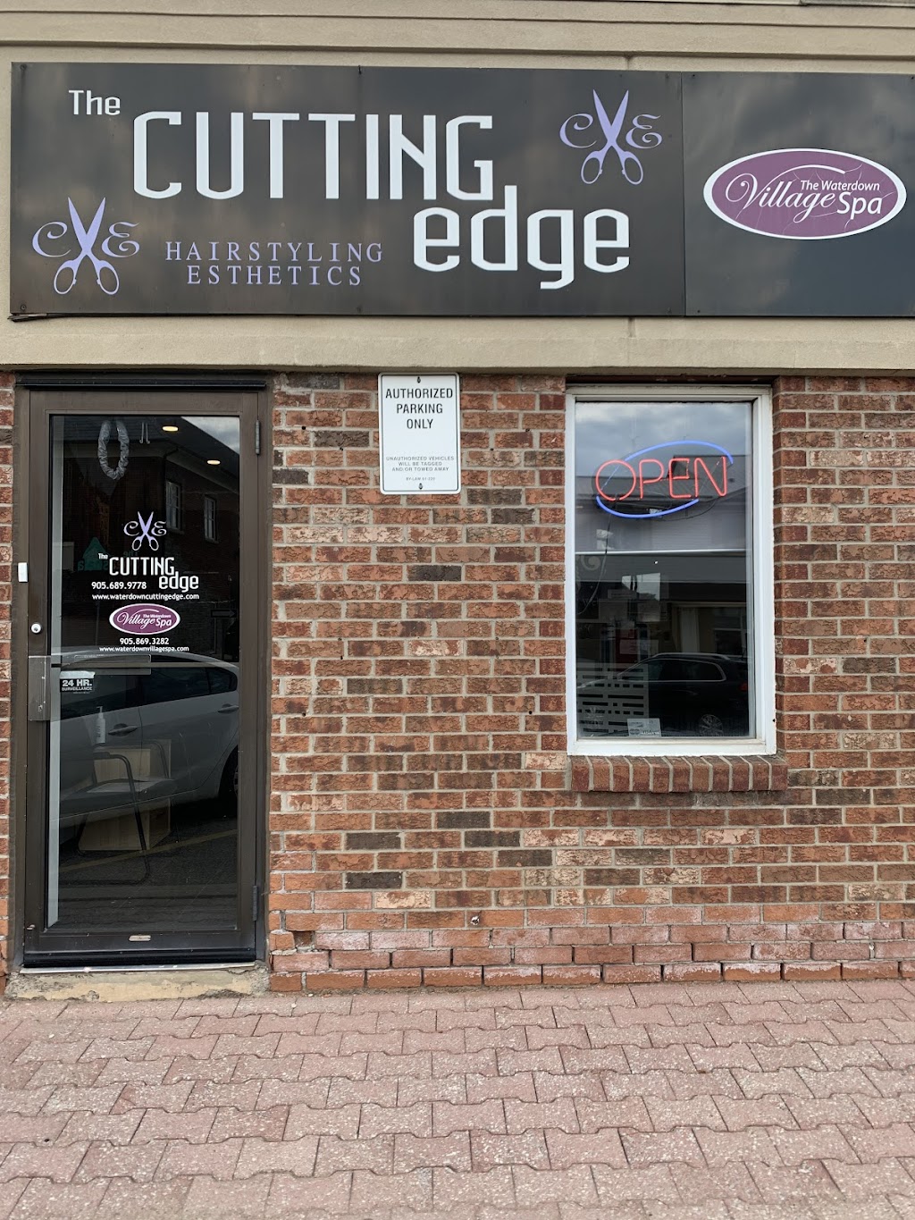 The Cutting Edge | 7 Franklin St, Hamilton, ON L0R 2H0, Canada | Phone: (905) 689-9778