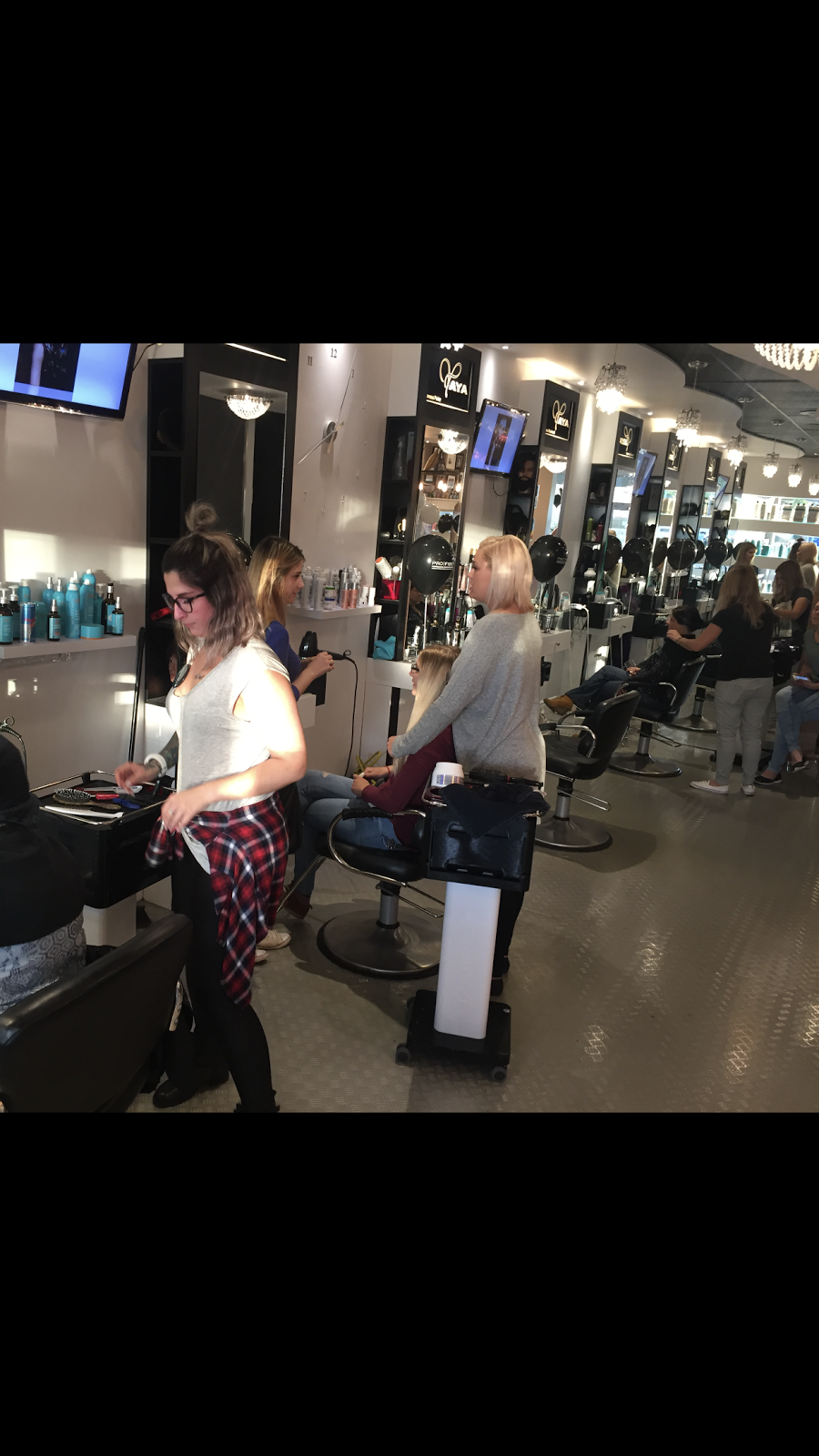 Aya Salon De Coiffure Saint-Hyacinthe | 4721 Boulevard Laurier O, Saint-Hyacinthe, QC J2S 3V3, Canada | Phone: (450) 252-0292