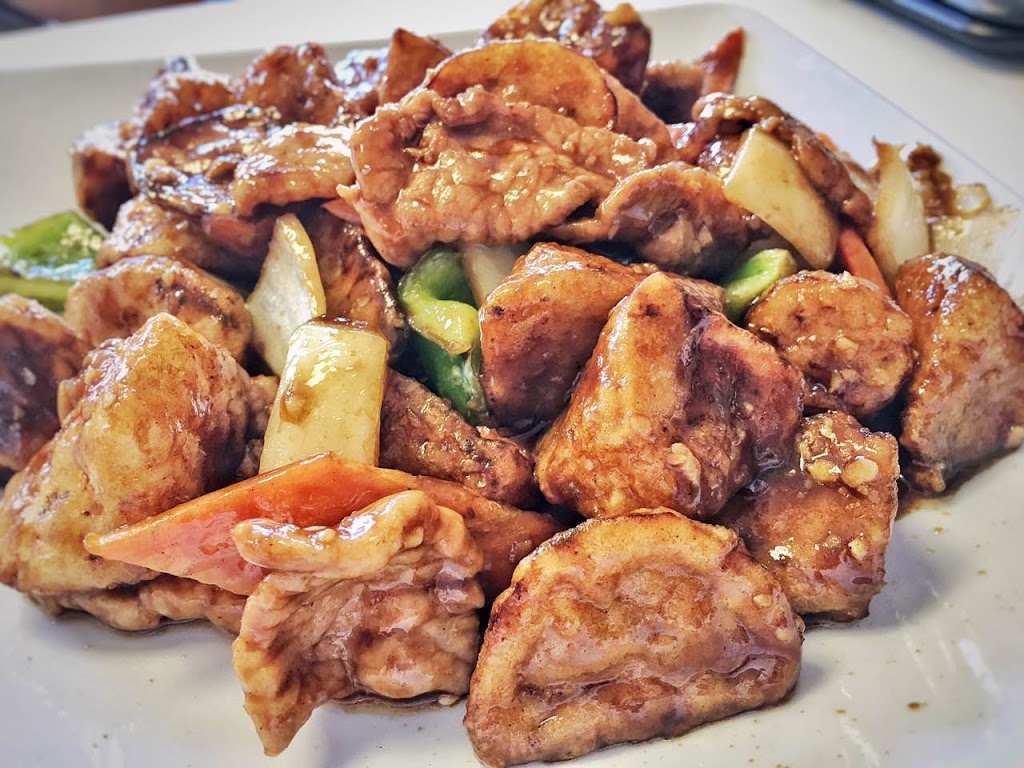 华香楼 Chinese Restaurant | 265 King St E, Kitchener, ON N2G 3K7, Canada | Phone: (519) 569-7888