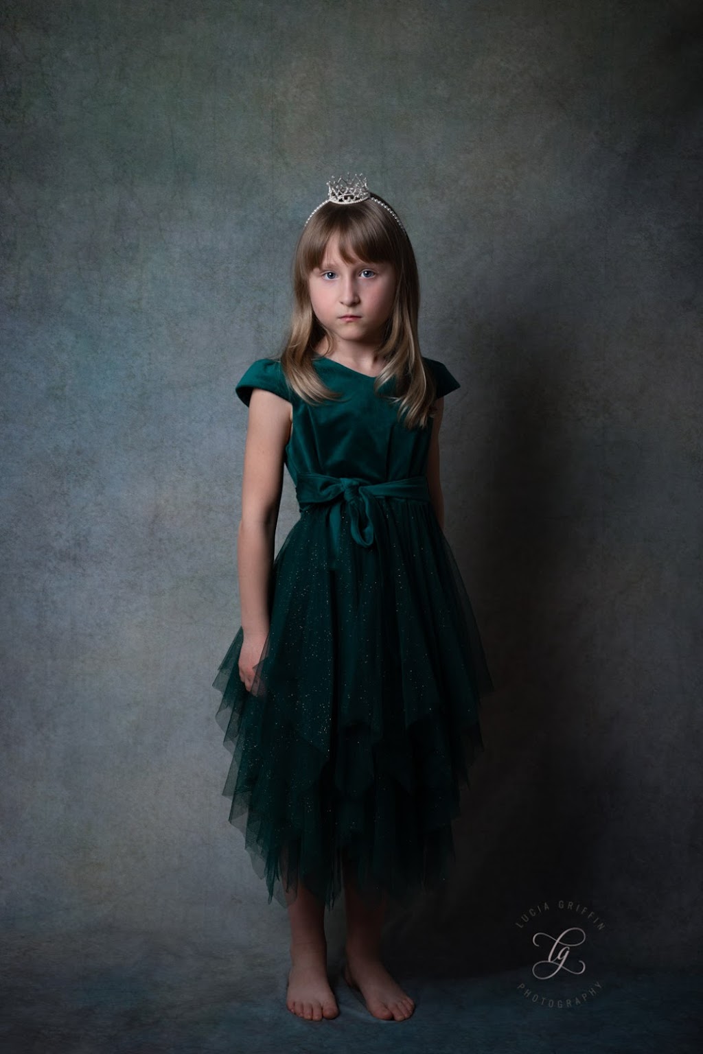 Lucia Griffin Photography | Salem street, Kirkland, QC H9H 3T6, Canada | Phone: (438) 364-7009