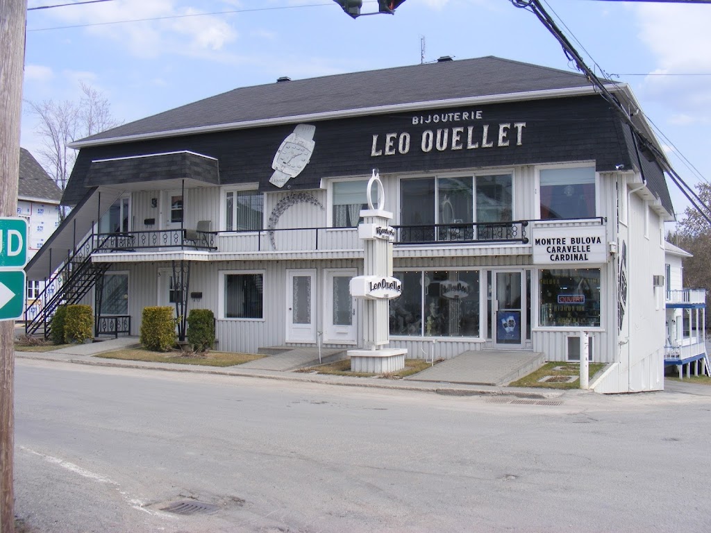 Bijouterie Léo Ouellet | 1 Chem. Taché E, Saint-Hubert-de-Rivière-du-Loup, QC G0L 3L0, Canada | Phone: (418) 497-3556