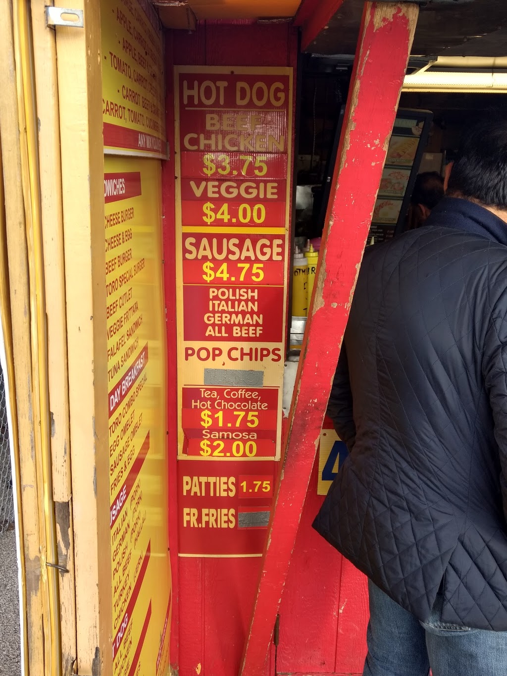 Toro Hotdog & Sausage | 78 Toro Rd, North York, ON M3J 2A4, Canada | Phone: (416) 524-9969