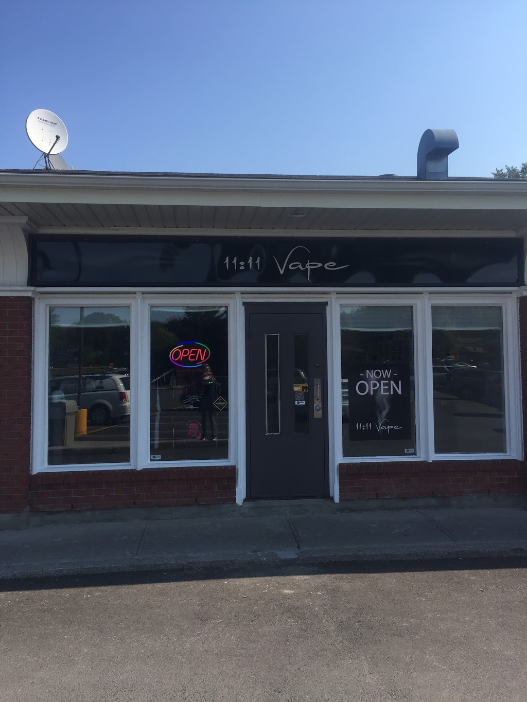 11:11 Vape | 7 Kakulu Rd Unit 9, Kanata, ON K2L 2L4, Canada | Phone: (613) 435-8273