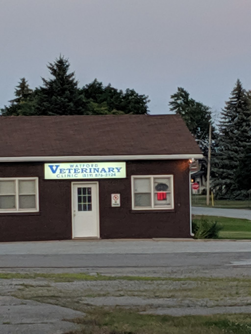 Watford Veterinary Clinic | 517 Gold St, Watford, ON N0M 2S0, Canada | Phone: (519) 876-2124