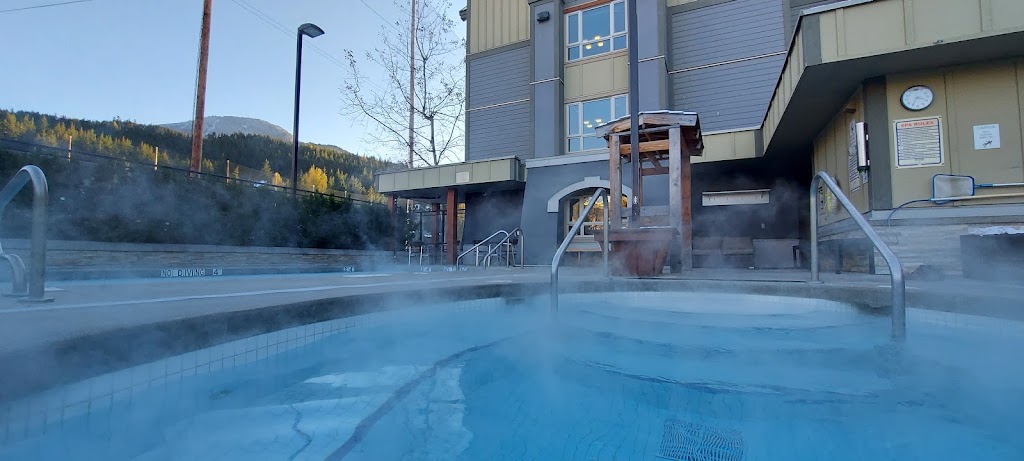 Aava Whistler Hotel | 4005 Whistler Way, Whistler, BC V8E 1J1, Canada | Phone: (604) 932-2522