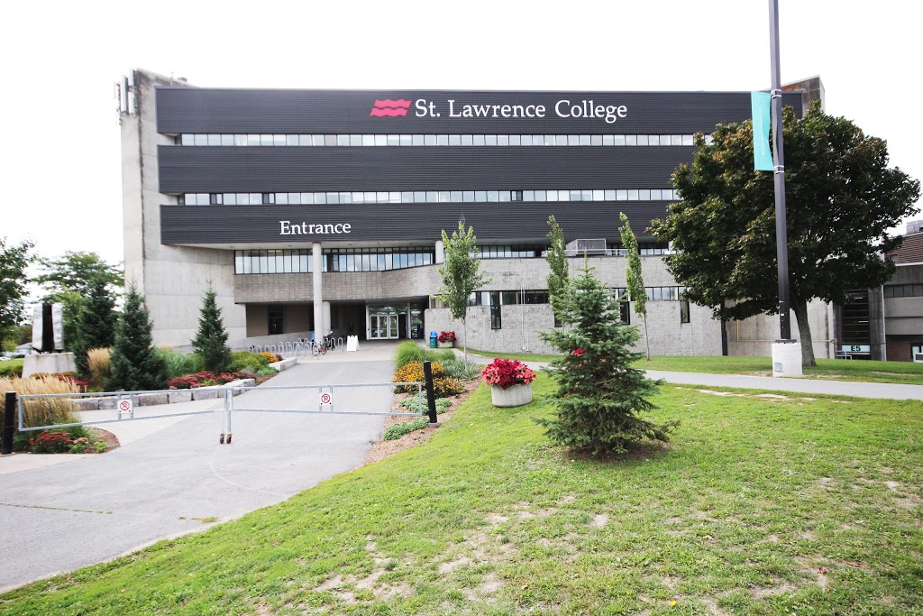 St. Lawrence College | 100 Portsmouth Ave, Kingston, ON K7L 5A6, Canada | Phone: (613) 544-5400