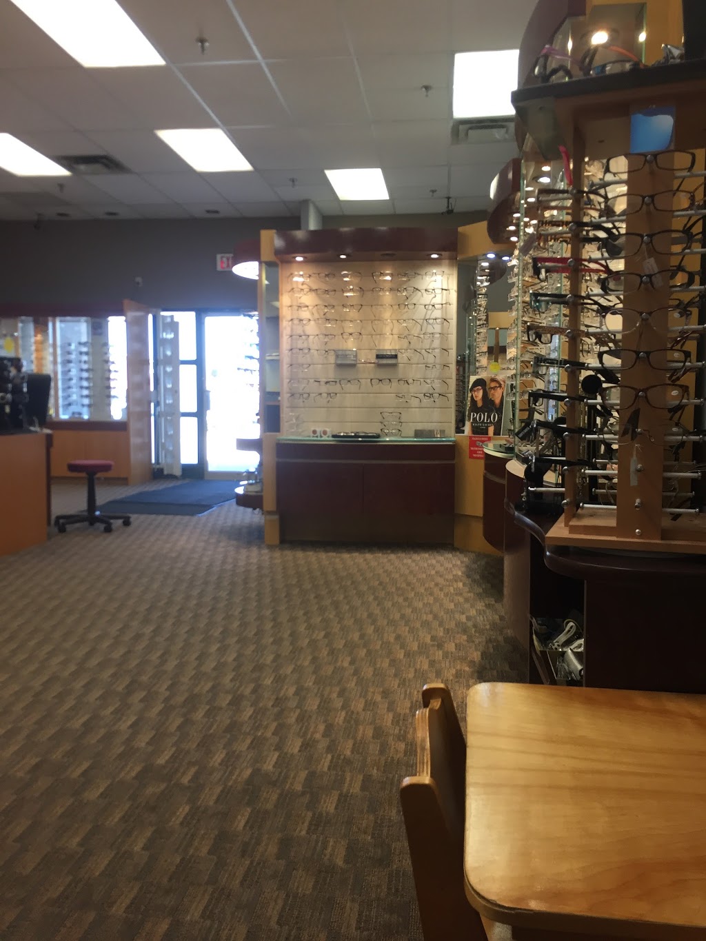 Creditview Optical | 1250 Eglinton Ave W Unit A13, Mississauga, ON L5V 1N3, Canada | Phone: (905) 826-2811