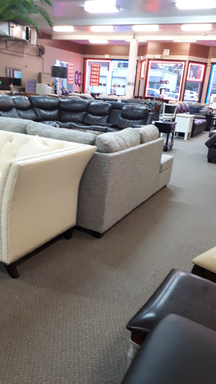 Decor Furniture & Mattress Gallery | 416 Concession St, Hamilton, ON L9A 1B7, Canada | Phone: (289) 396-8892