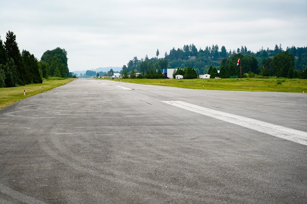 Fort Langley Airport | 23945 River Rd, Langley City, BC V1M 3R4, Canada | Phone: (604) 888-1922