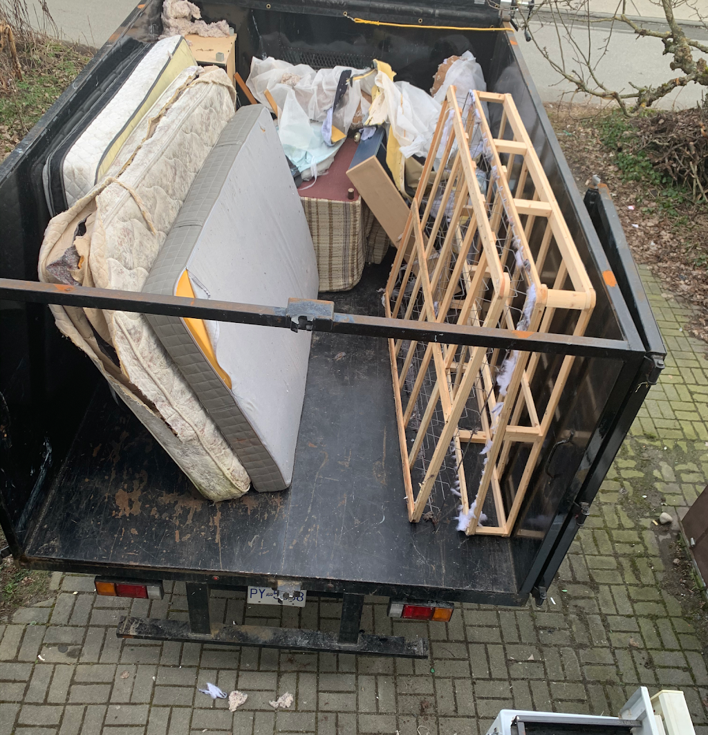 Hakuna Matata Junk Removal | 7198 11th Ave, Burnaby, BC V3N 2M6, Canada | Phone: (778) 837-0736