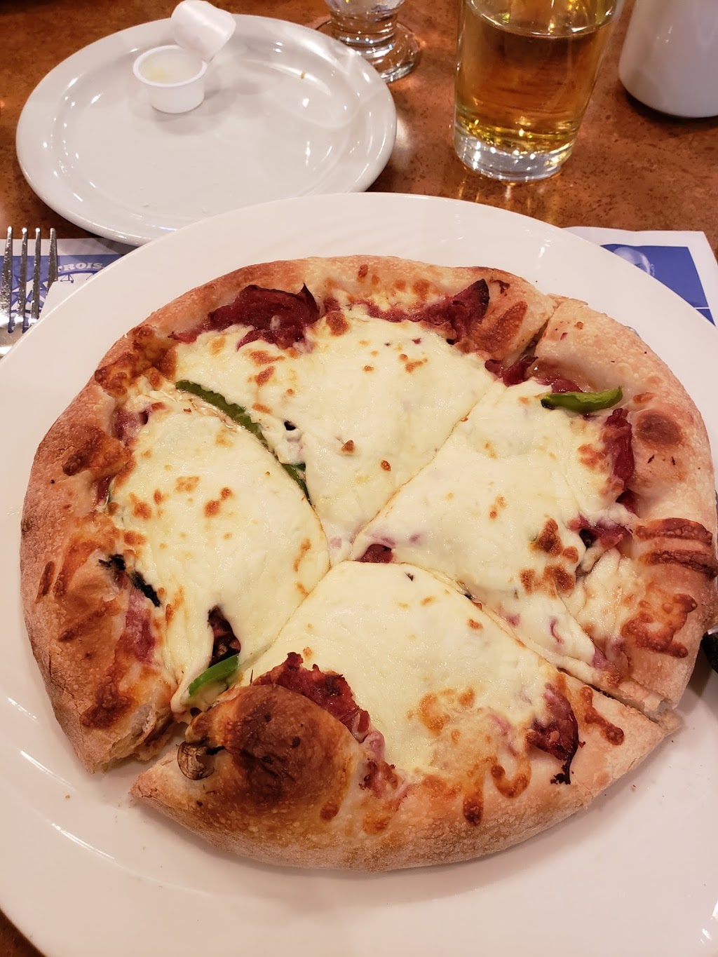 Pizzeria Mont-Carmel | 3333 QC-157, Notre-Dame-du-Mont-Carmel, QC G0X 3J0, Canada | Phone: (819) 378-6666