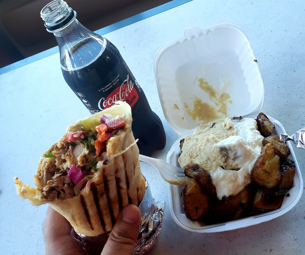 Shawarma Andalos | 527 W Hunt Club Rd, Nepean, ON K2G 5W5, Canada | Phone: (613) 226-9596