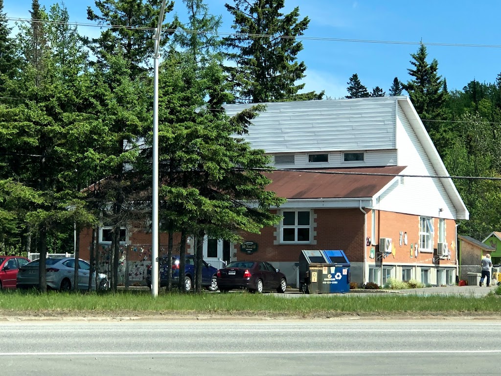 Garderie Pre-Maternelle-Amis | 910 Bd du Lac, Québec, QC G2M 0C9, Canada | Phone: (418) 849-4668