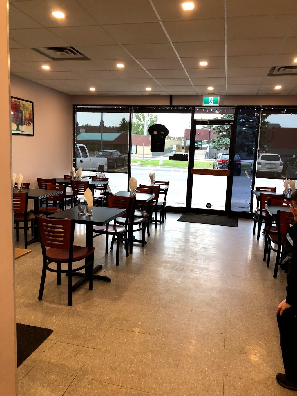 Tandoori Bites | 14011 Victoria Trail NW, Edmonton, AB T5Y 2B6, Canada | Phone: (780) 475-8111