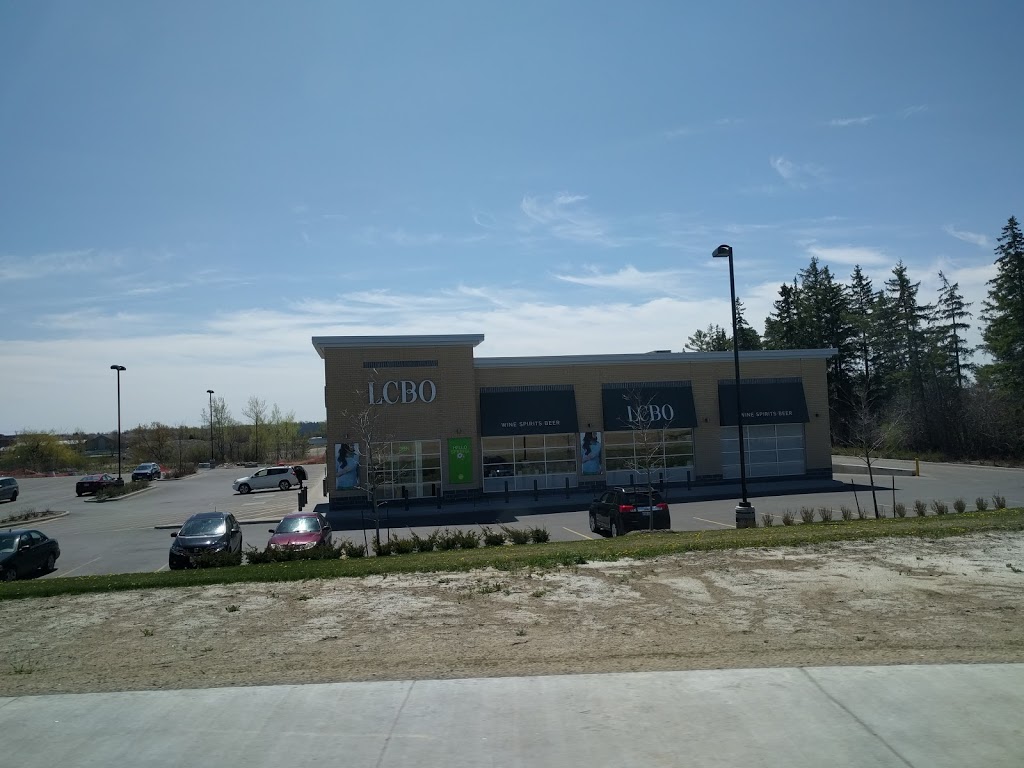 LCBO | 449 Kent St W, Lindsay, ON K9V 6C3, Canada | Phone: (705) 324-5511