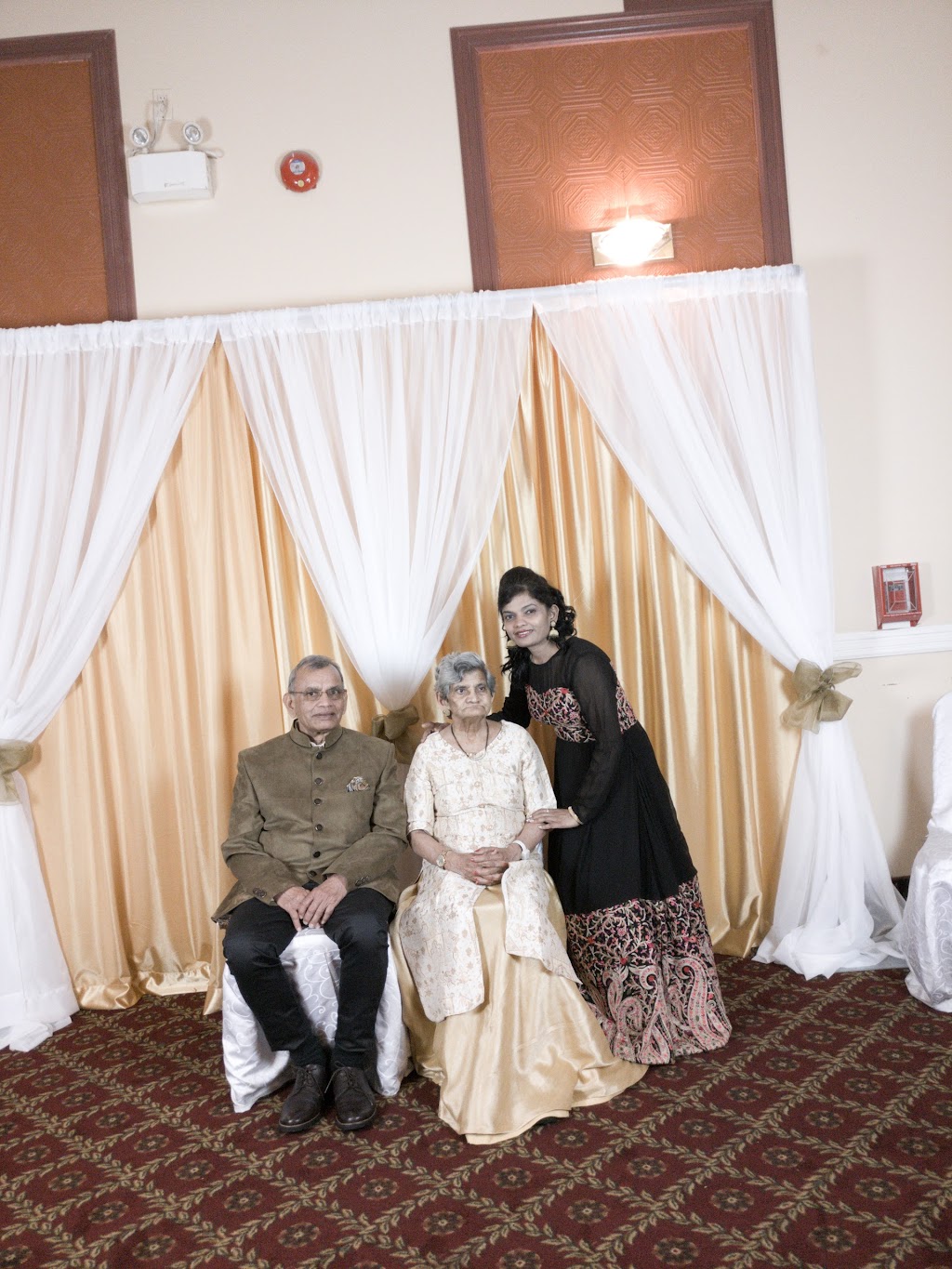 Royal Banquet Hall | 185 Statesman Dr, Mississauga, ON L5S 1X4, Canada | Phone: (416) 587-1997