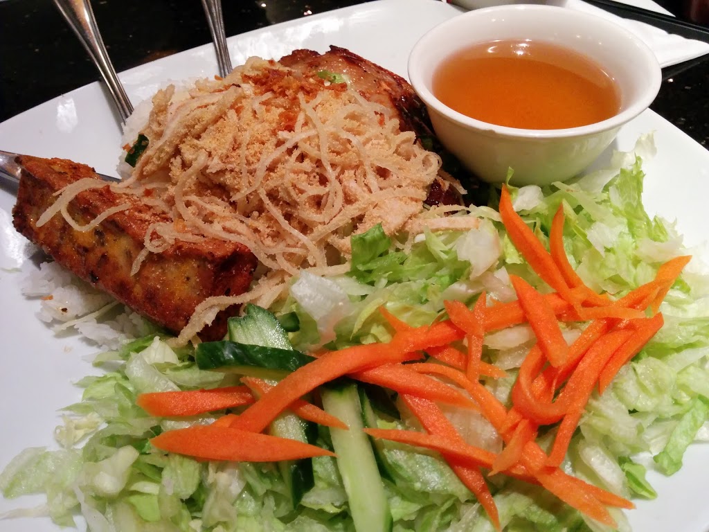 Pho Huong Viet | 1829 Ranchlands Blvd NW, Calgary, AB T3G 2A7, Canada | Phone: (403) 239-3388