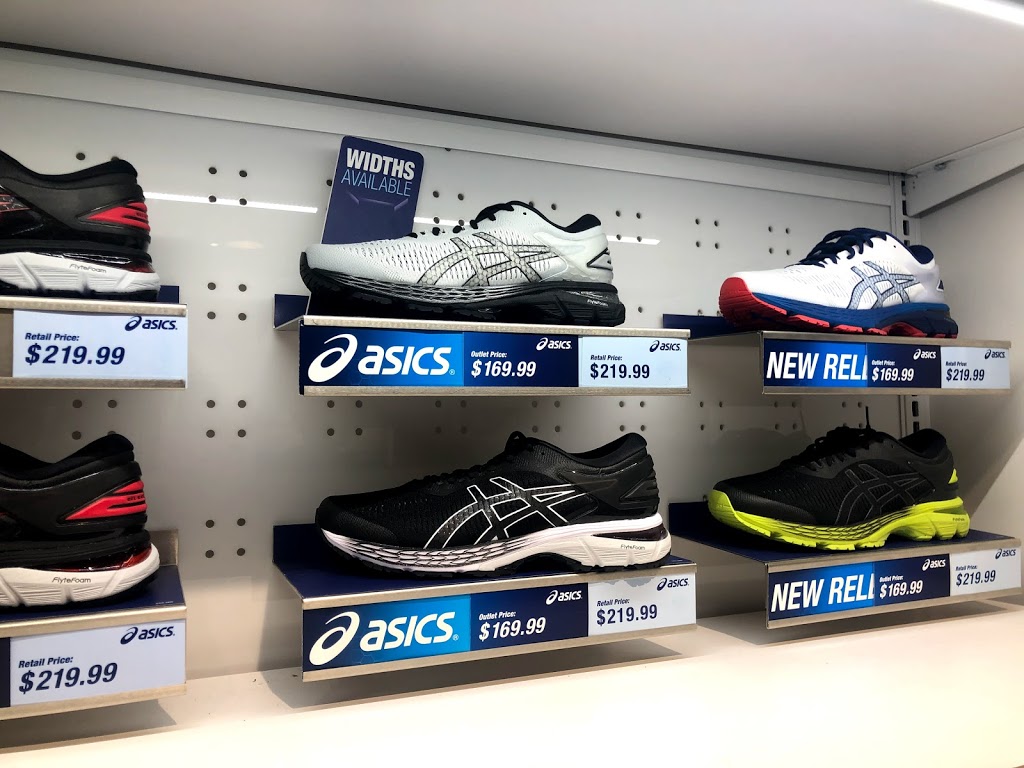 ASICS Outlet | 1 Bass Pro Mills Dr #725, Concord, ON L4K 5W4, Canada | Phone: (905) 738-1001