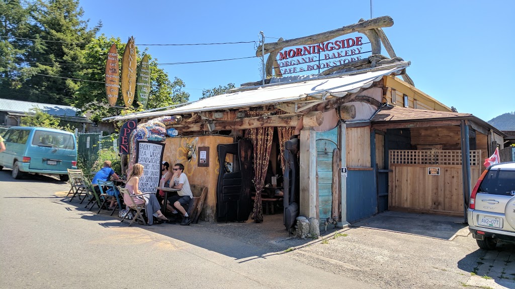 Morningside Organic Bakery Cafe & Bookstore | 107 Morningside Rd, Salt Spring Island, BC V8K 1X1, Canada | Phone: (250) 653-4414