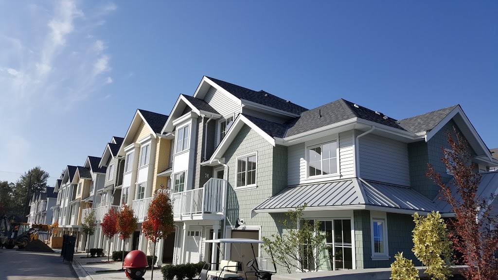 The Links at Hampton Cove | 6000 Admiral Blvd, Delta, BC V4K 3M9, Canada | Phone: (604) 946-1839