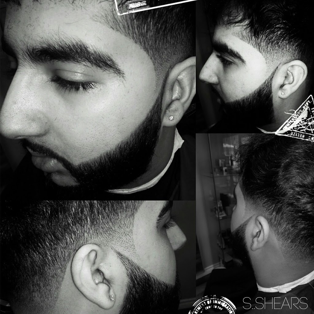 Signature Shears | 592 Rathburn Rd W, Mississauga, ON L5B 3A4, Canada | Phone: (905) 897-7350