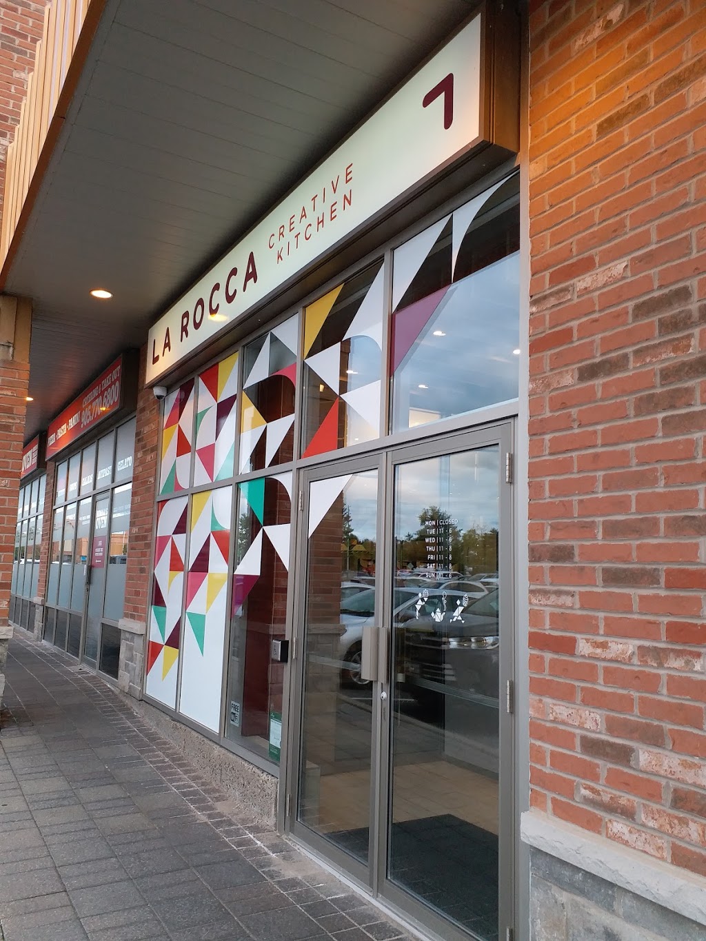 La Rocca Creative Kitchen | 1285 Elgin Mills Rd E Unit 5, Richmond Hill, ON L4S 0B5, Canada | Phone: (905) 237-7784