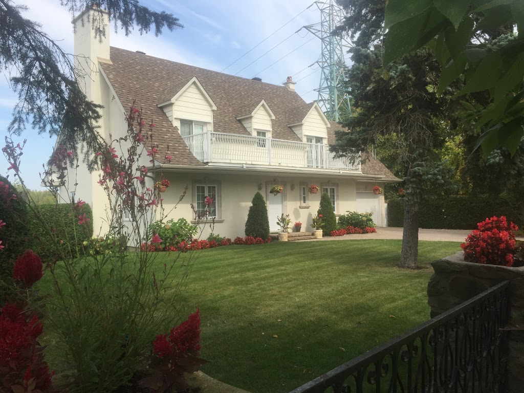 Parc de la Commune | Avenue Bourgogne, Chambly, QC J3L 3H3, Canada