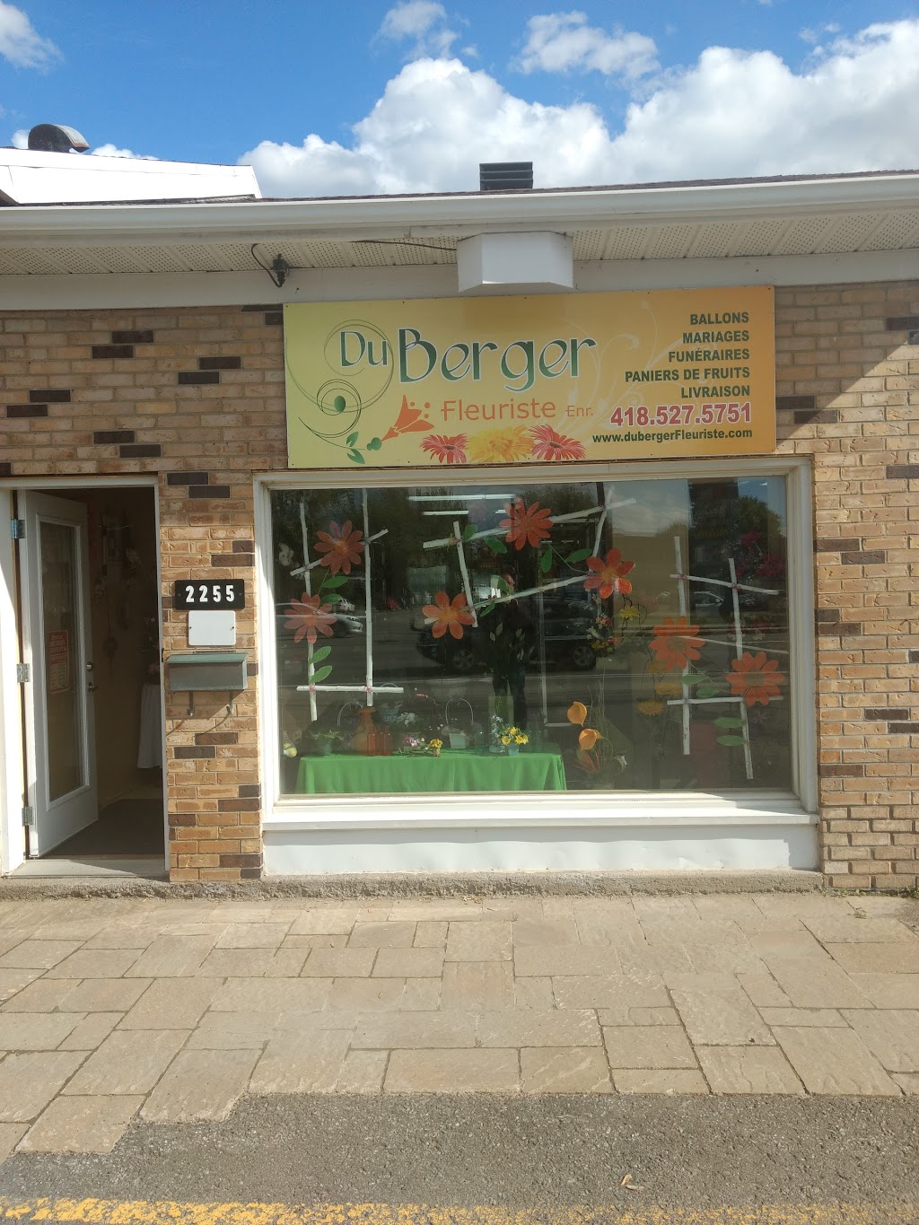 Du-Berger Fleuriste | 2255 Boulevard Père-Lelièvre, Québec, QC G1P 2X2, Canada | Phone: (418) 527-5751