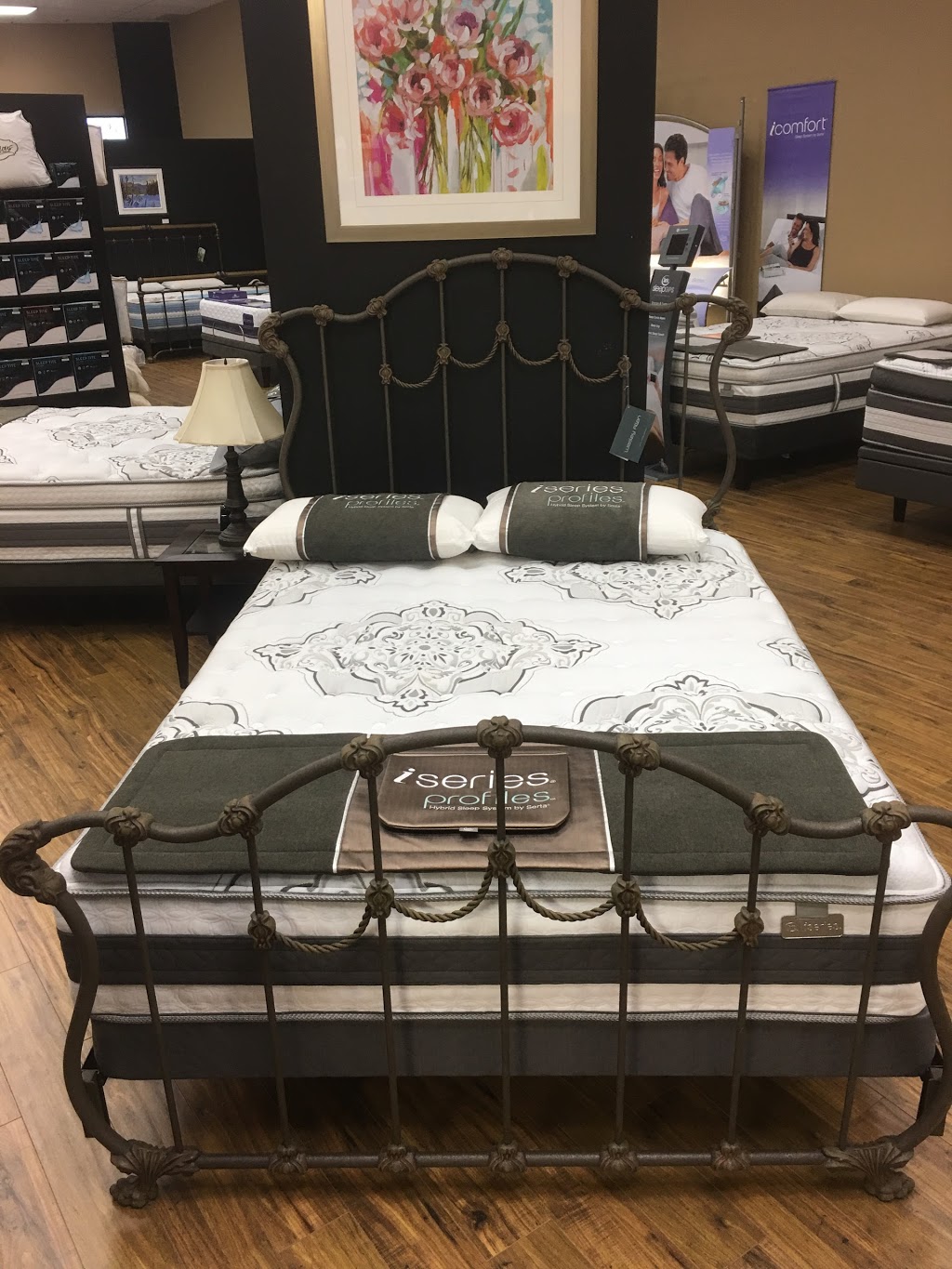 Luxurious Beds and Linens | 500 Speers Rd, Oakville, ON L6K 2G3, Canada | Phone: (905) 339-2424