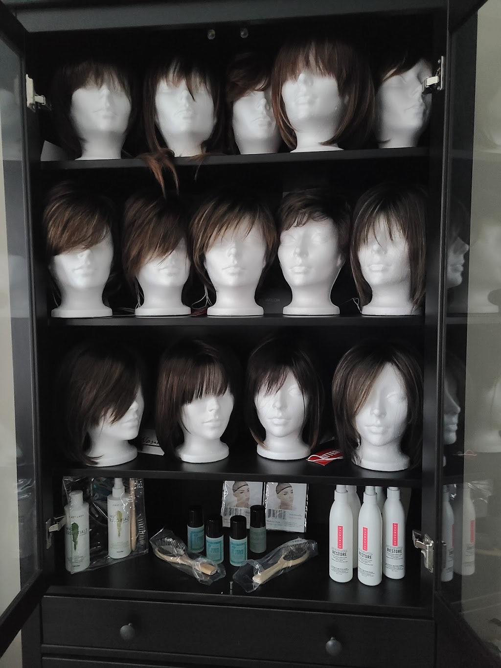 Huron Waves Wigs and Customizing | 806 Bricker St, Port Elgin, ON N0H 2C3, Canada | Phone: (519) 386-4564