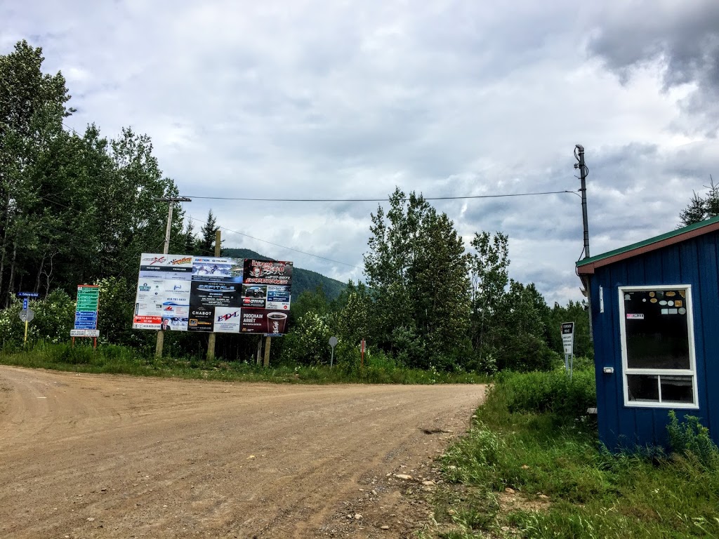 Cabane du Bell | Avenue Ste Brigitte, Château-Richer, QC G0A 3K0, Canada | Phone: (418) 825-4540