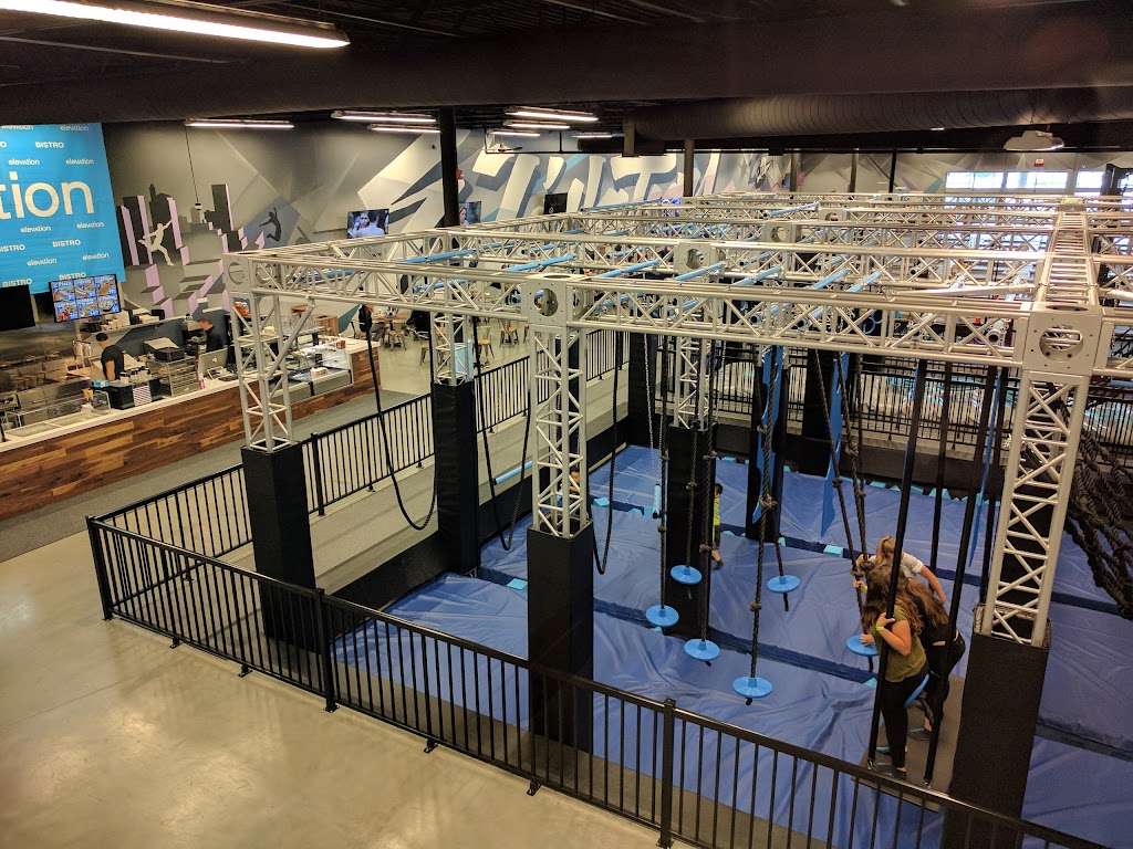 Elevation trampoline & amusement | 5850 Bd des Grandes-Prairies, Saint-Léonard, QC H1P 1A2, Canada | Phone: (514) 548-5050