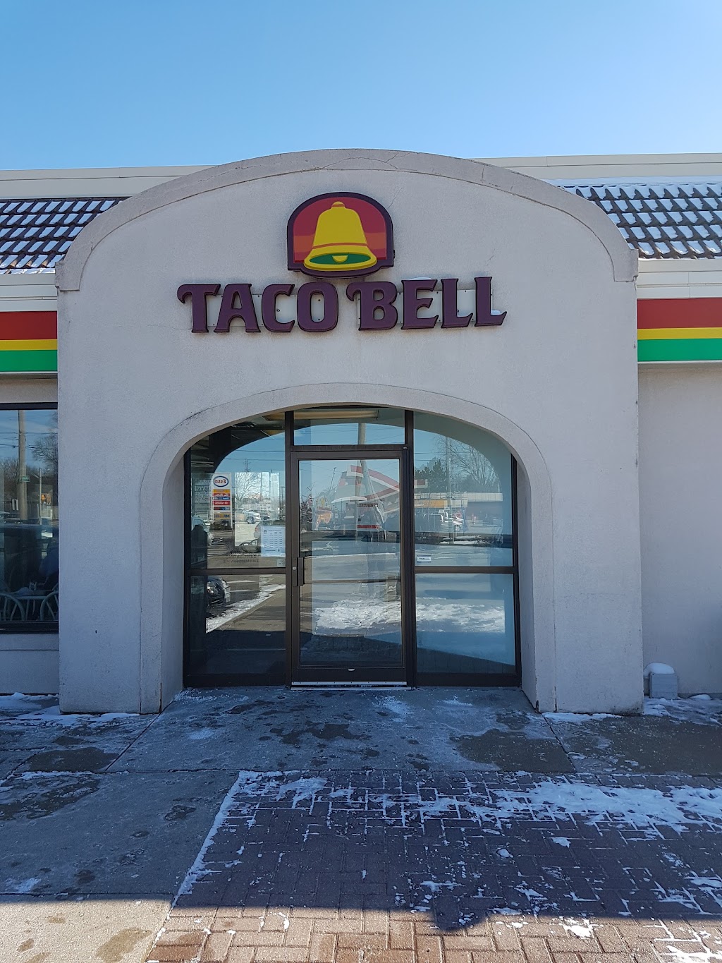 Taco Bell | 1145 Highbury Ave N, London, ON N5Y 1A5, Canada | Phone: (519) 455-9737