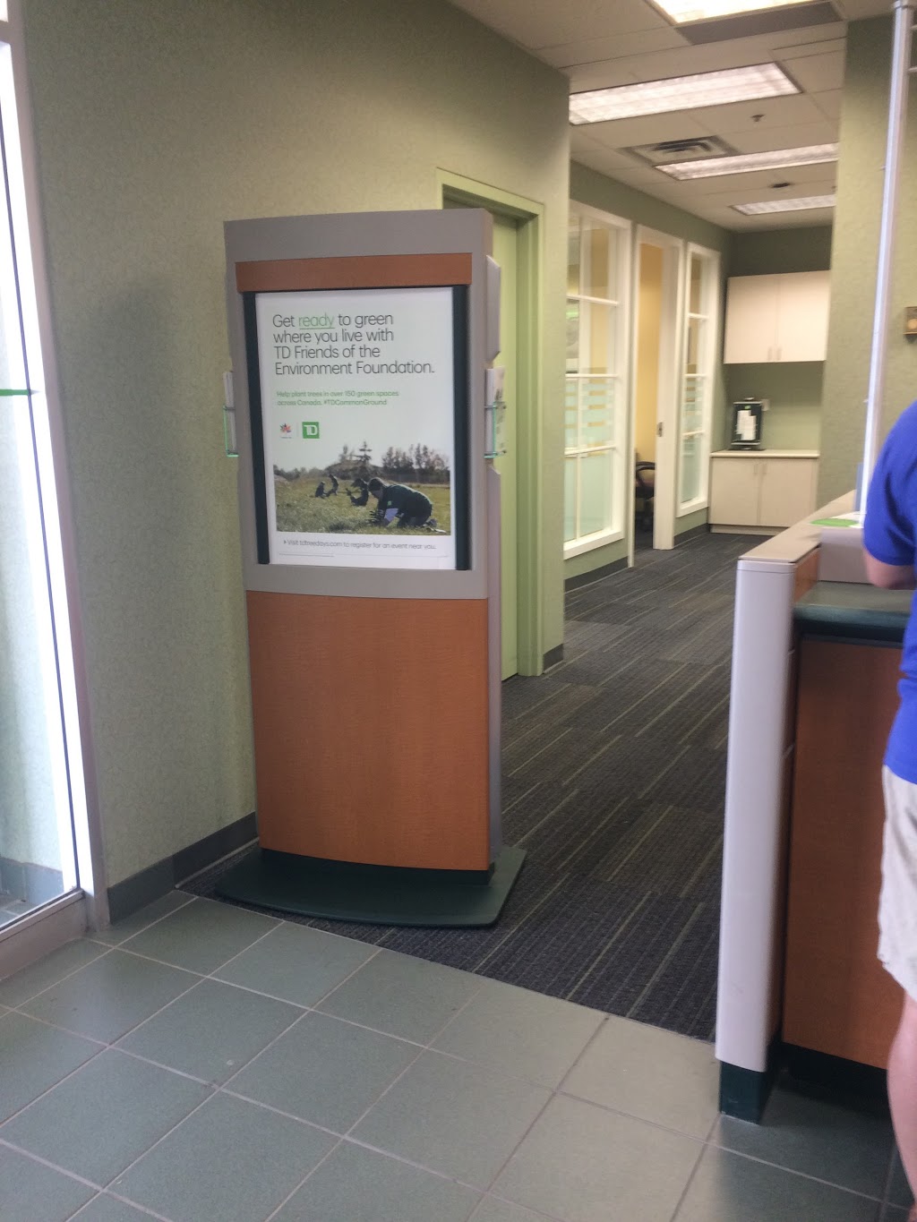 TD Canada Trust Branch and ATM | 925 Rathburn Rd E, Mississauga, ON L4W 4C3, Canada | Phone: (905) 848-3390