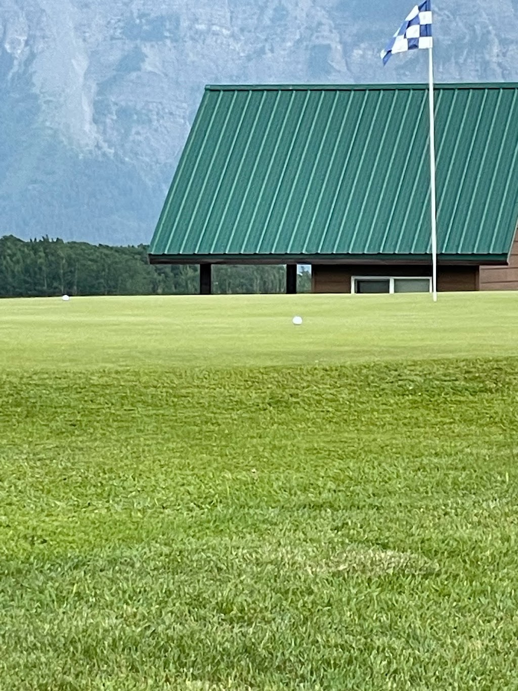 Waterton Lakes Golf Course | 215 Mount View Road, Waterton Park, AB T0K 2M0, Canada | Phone: (403) 859-2114