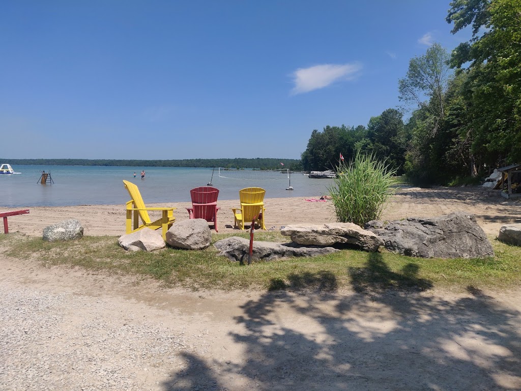 Roth Park Family Campground | 102 Parkside Ave, Wiarton, ON N0H 2T0, Canada | Phone: (519) 534-0145