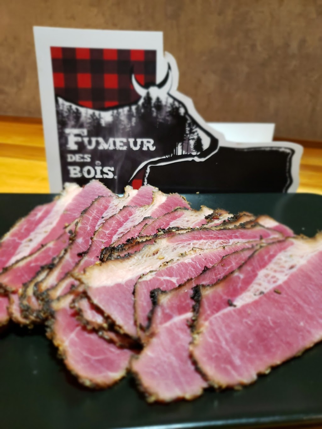 Fumeur des bois | #1851, Carignan, QC J3L 0Z3, Canada | Phone: (514) 923-3691