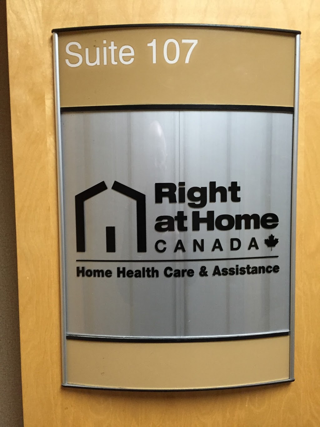 Right At Home Canada - Barrie | 22 Leeward Cir, Wasaga Beach, ON L9Z 0E9, Canada | Phone: (705) 252-8200